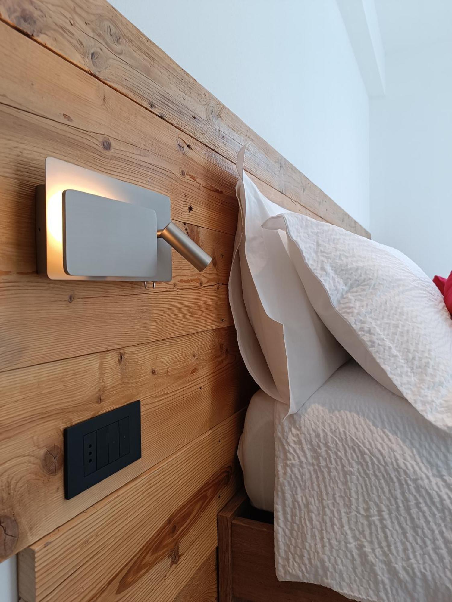 Casa Novecentosei Bed & Breakfast Sonico Dış mekan fotoğraf
